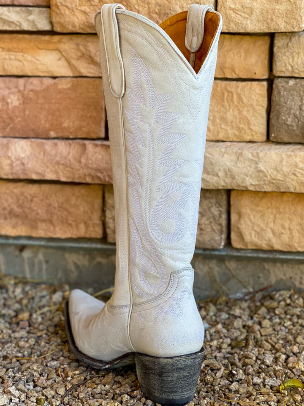 White Snip-Toe Classic Embroidery Wide Calf Cowgirl Knee High Boots