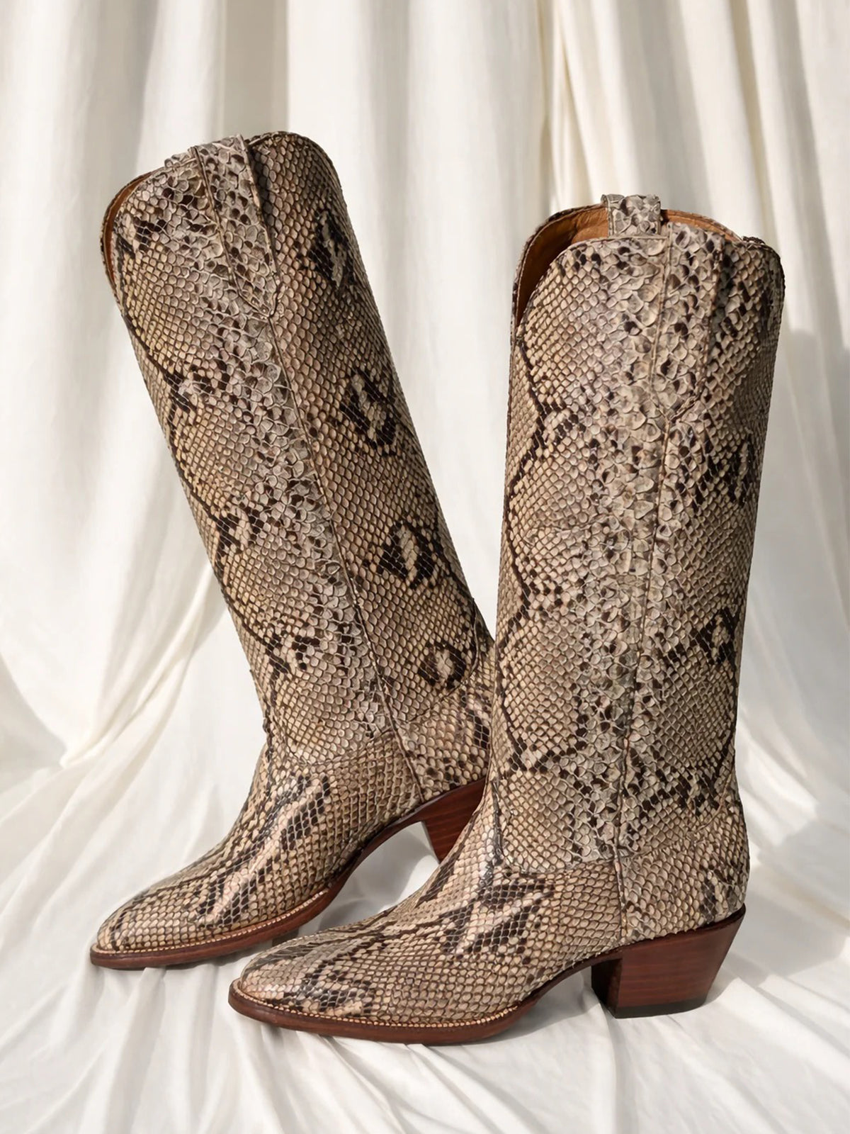 Snakeskin Pattern Vegan Leather Round-Toe Simple Wide Calf Knee High Cowgirl Boots