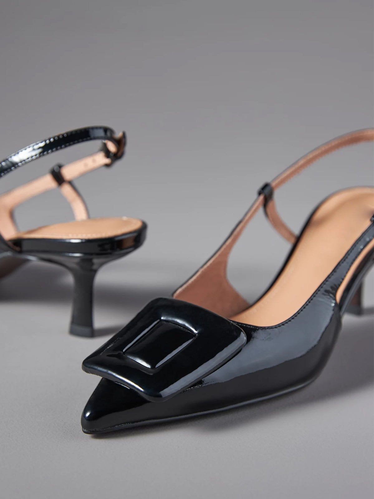 Patent Black Pointed-Toe Slingback Classic Kitten Heels