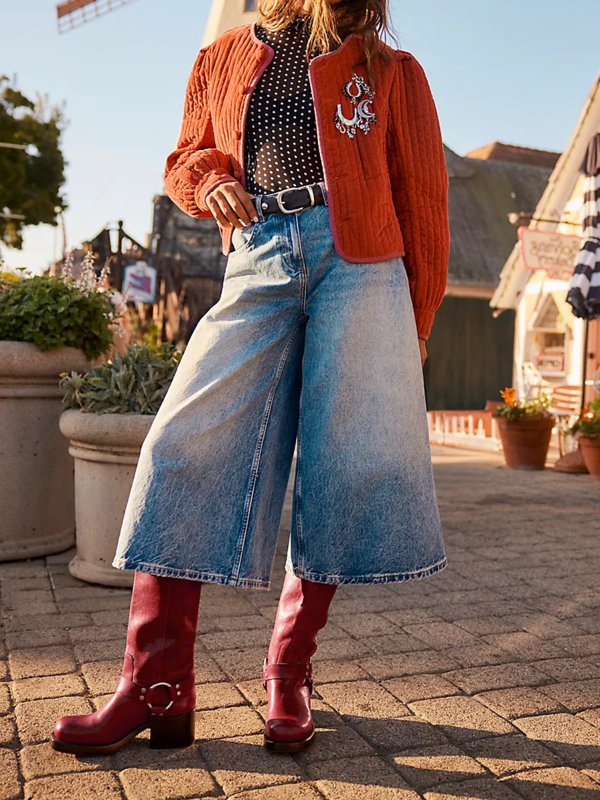 Red Square-Toe Wide Calf Knee High Cowgirl Boots With Starp