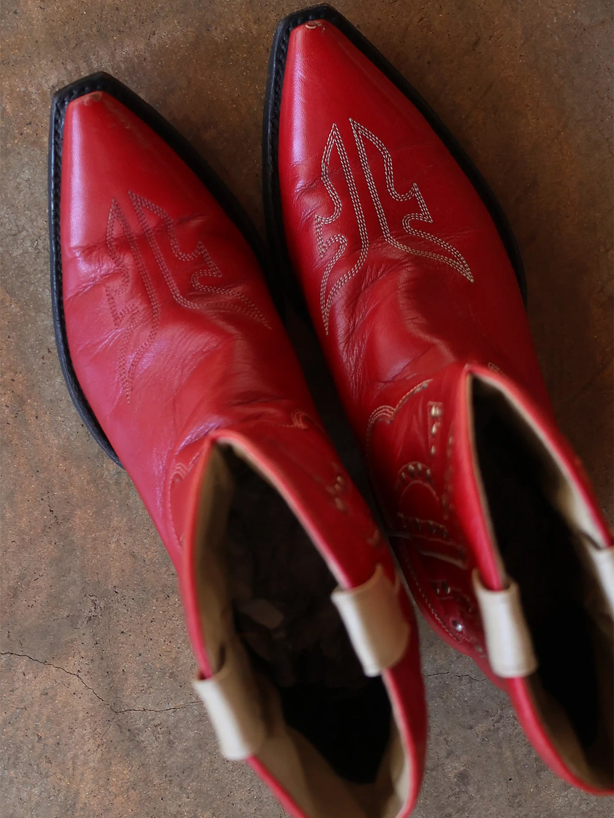 Red Snip-Toe Studded And Stitch Mid Calf Cowgirl Boots