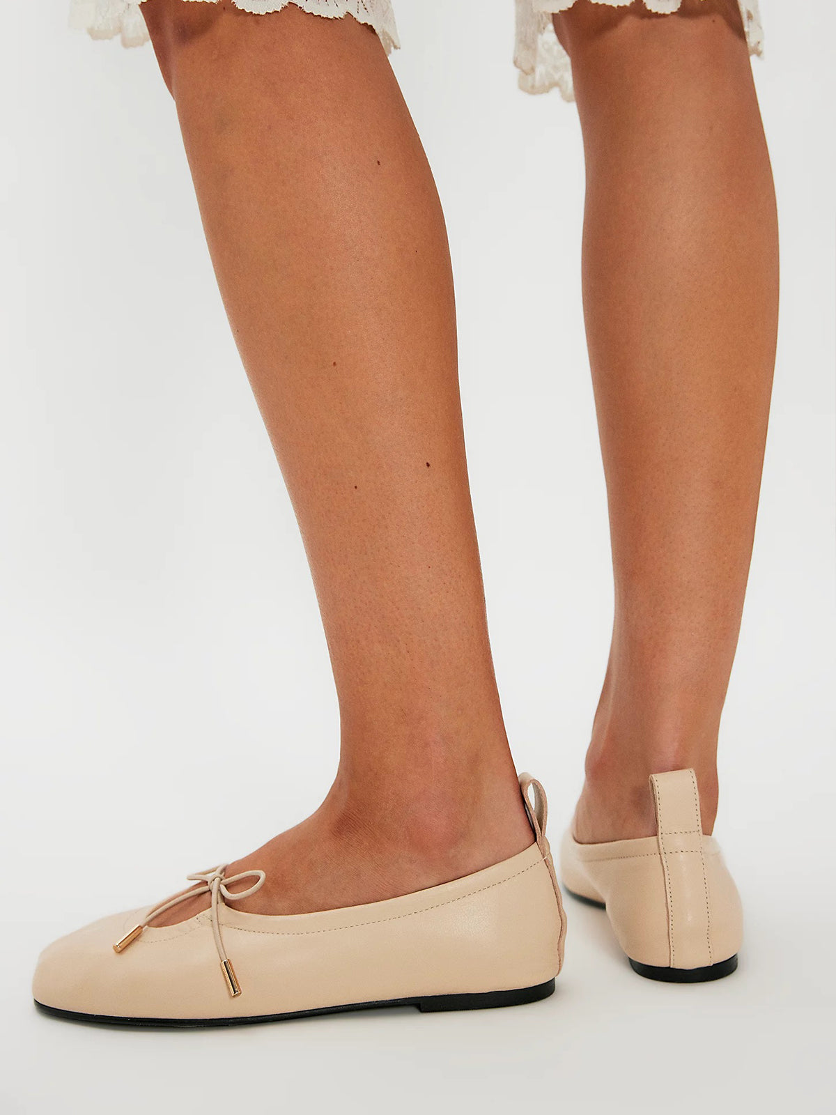 Cream Square-Toe Slip-On Classic Flats With Bow