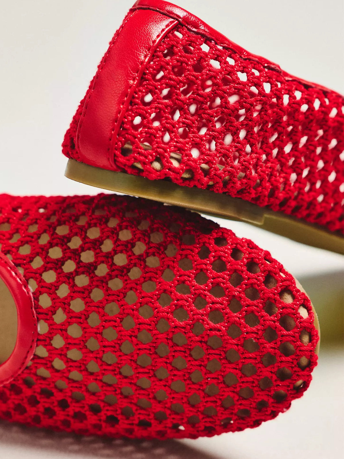 Red Woven Mesh Round-Toe Slip-On Classic Ballet Flats