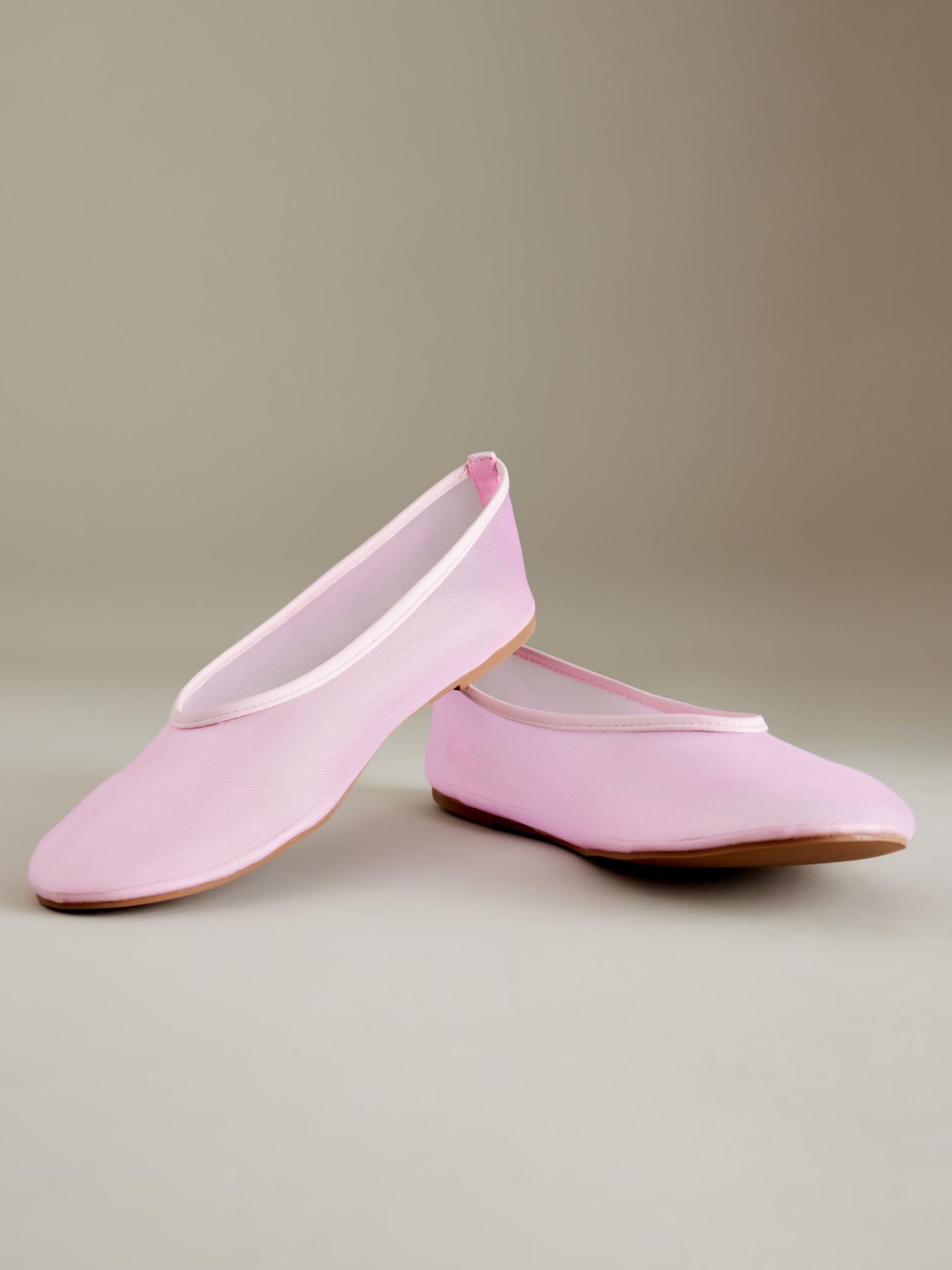 Cute Pink Semi-Transparent Mesh Ballet Flats With Round Toe – Fuchsia Boots Cute Pink Semi-Transparent Mesh Ballet Flats With Round Toe – Fuchsia Boots