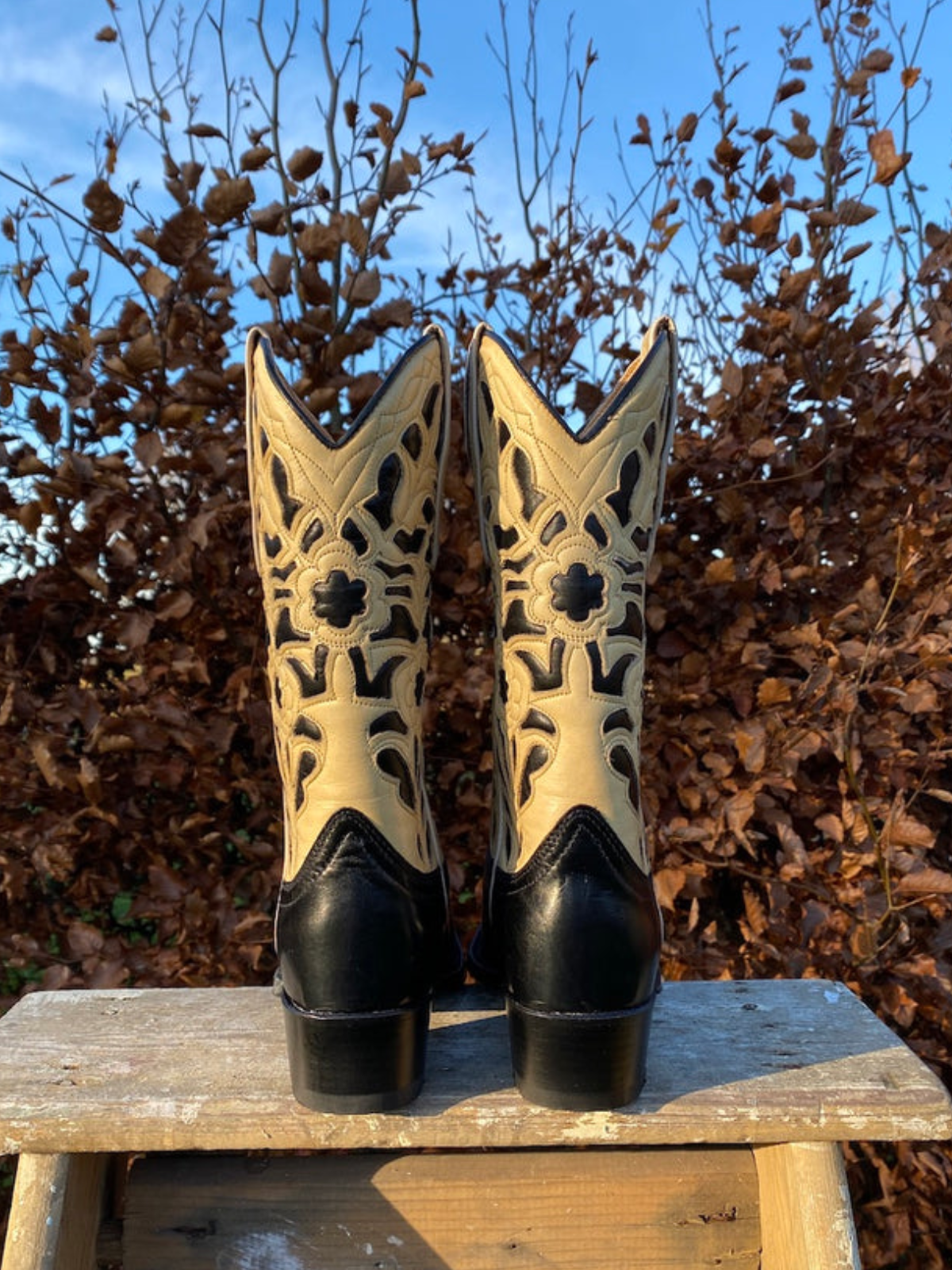 Contrast Black And Beige Snip-Toe Floral Inlay Embroidery Wide Mid Calf Cowgirl Boots