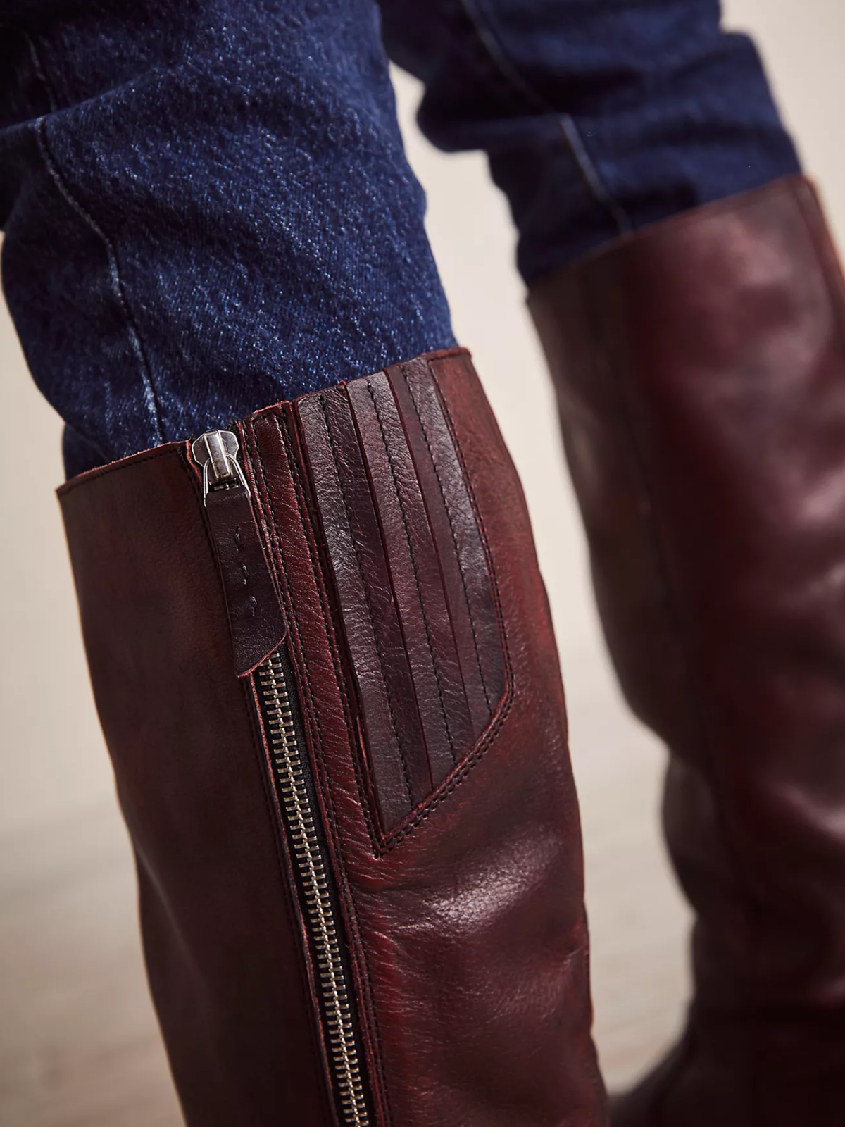 Chocolate Snp-Toe Side Full-Zip Mid Calf Cowgirl Boots