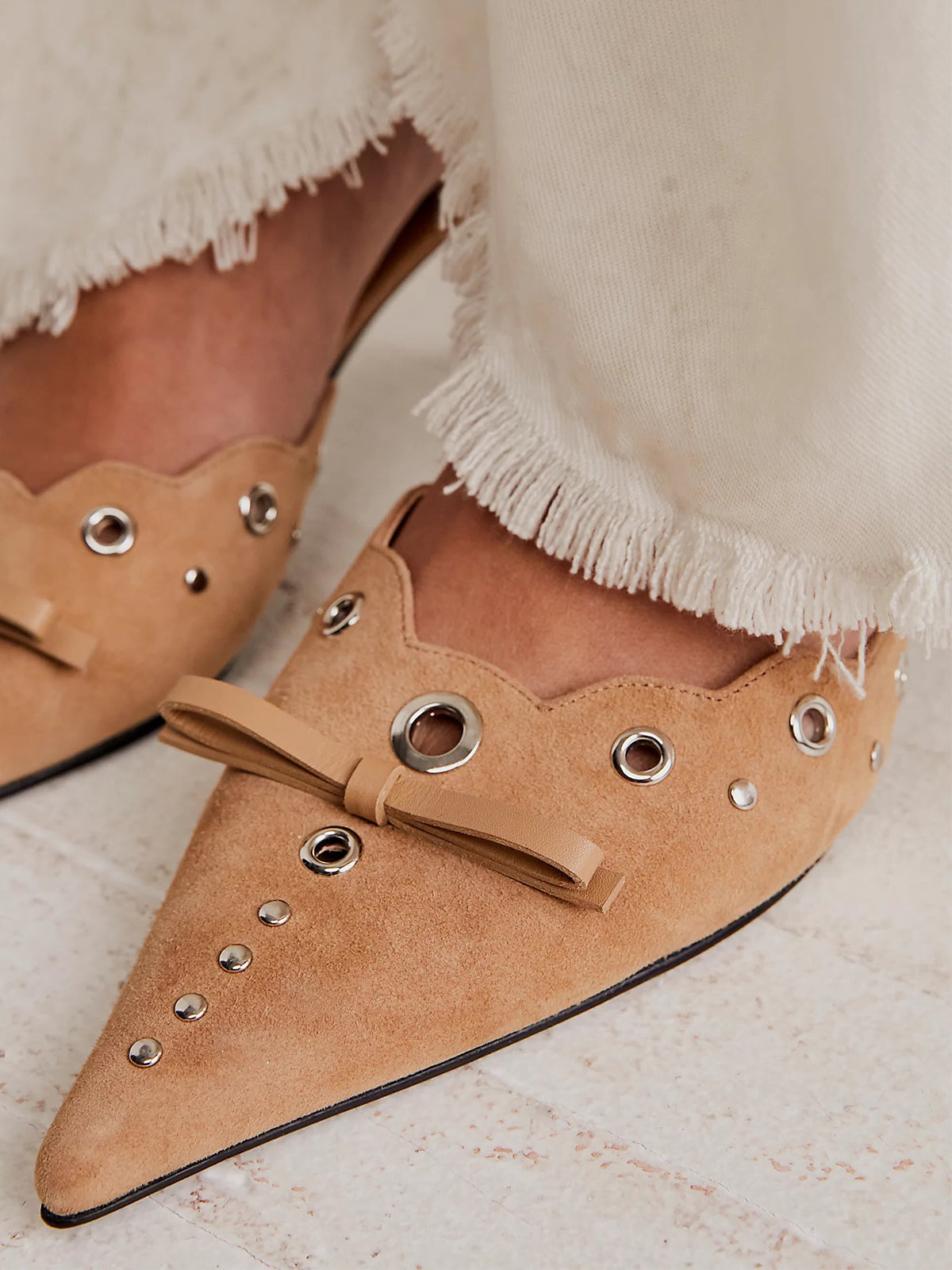 Tan Faux Suede Pointed-Toe Front Knot And Studs And Eyelets Kitten Heels