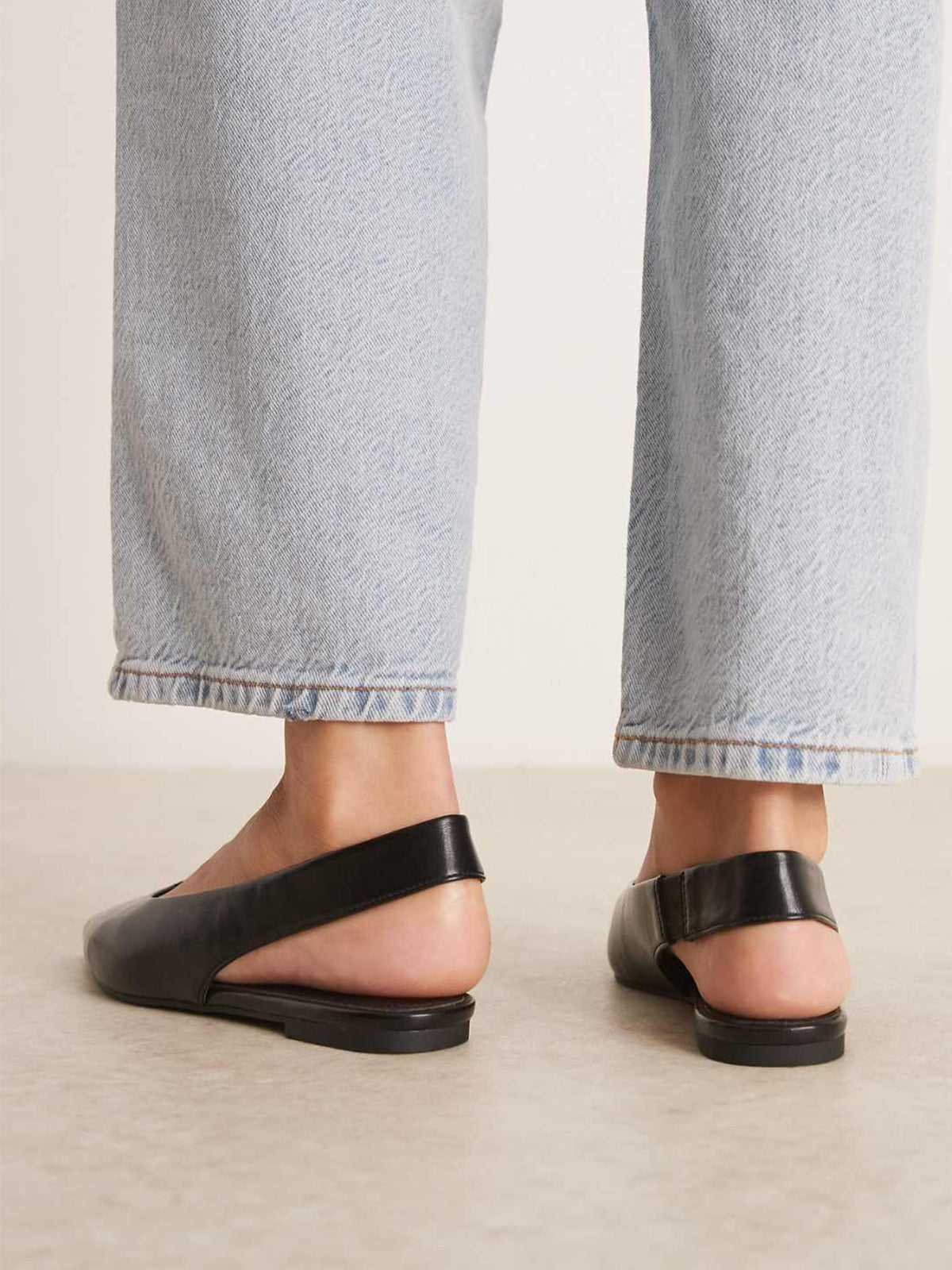 Black Pointed-Toe Elasticated Slingback Strap Flats