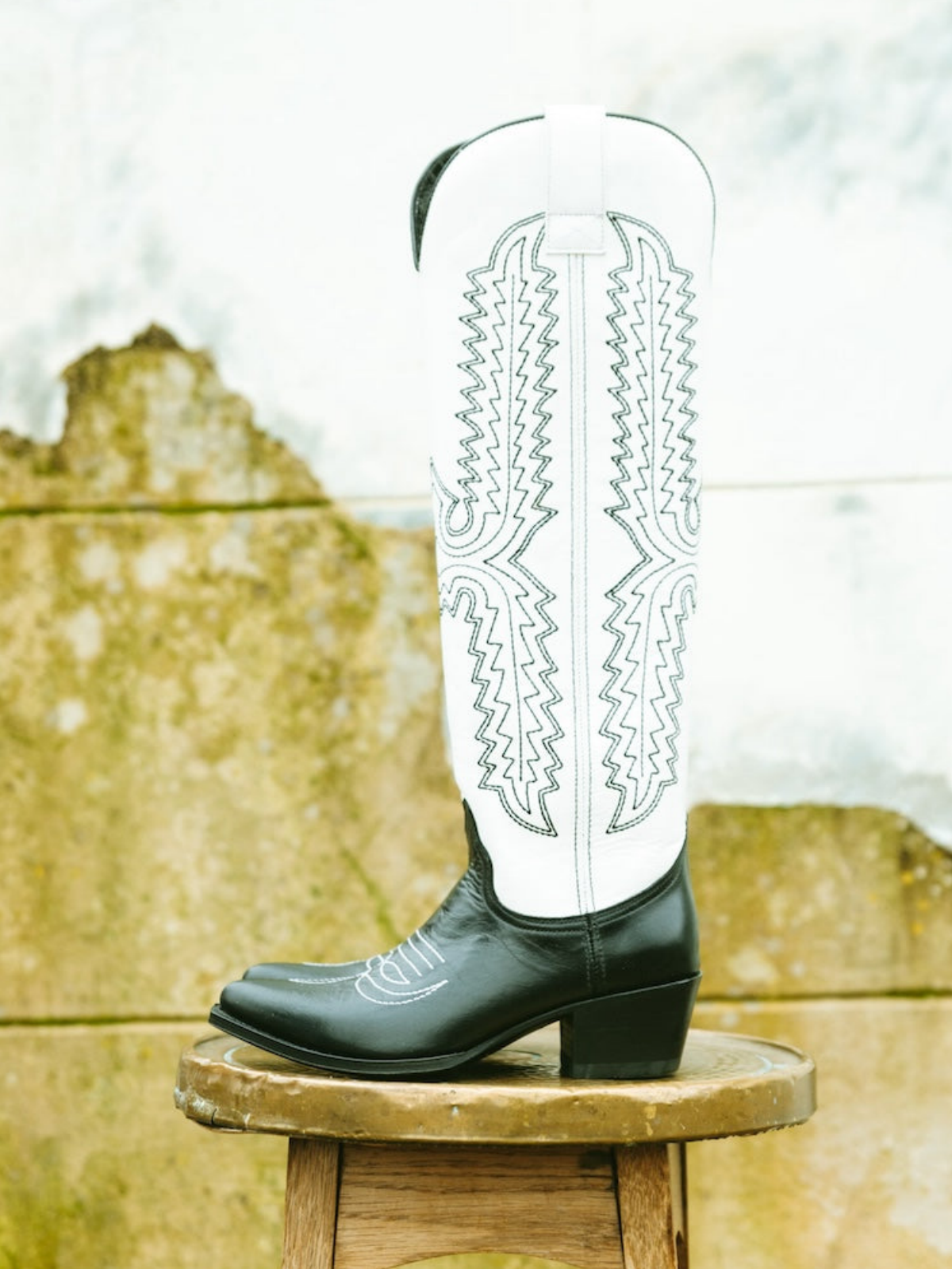 Contrast White And Black Embroidery Tall Wide Knee High Cowgirl Boots