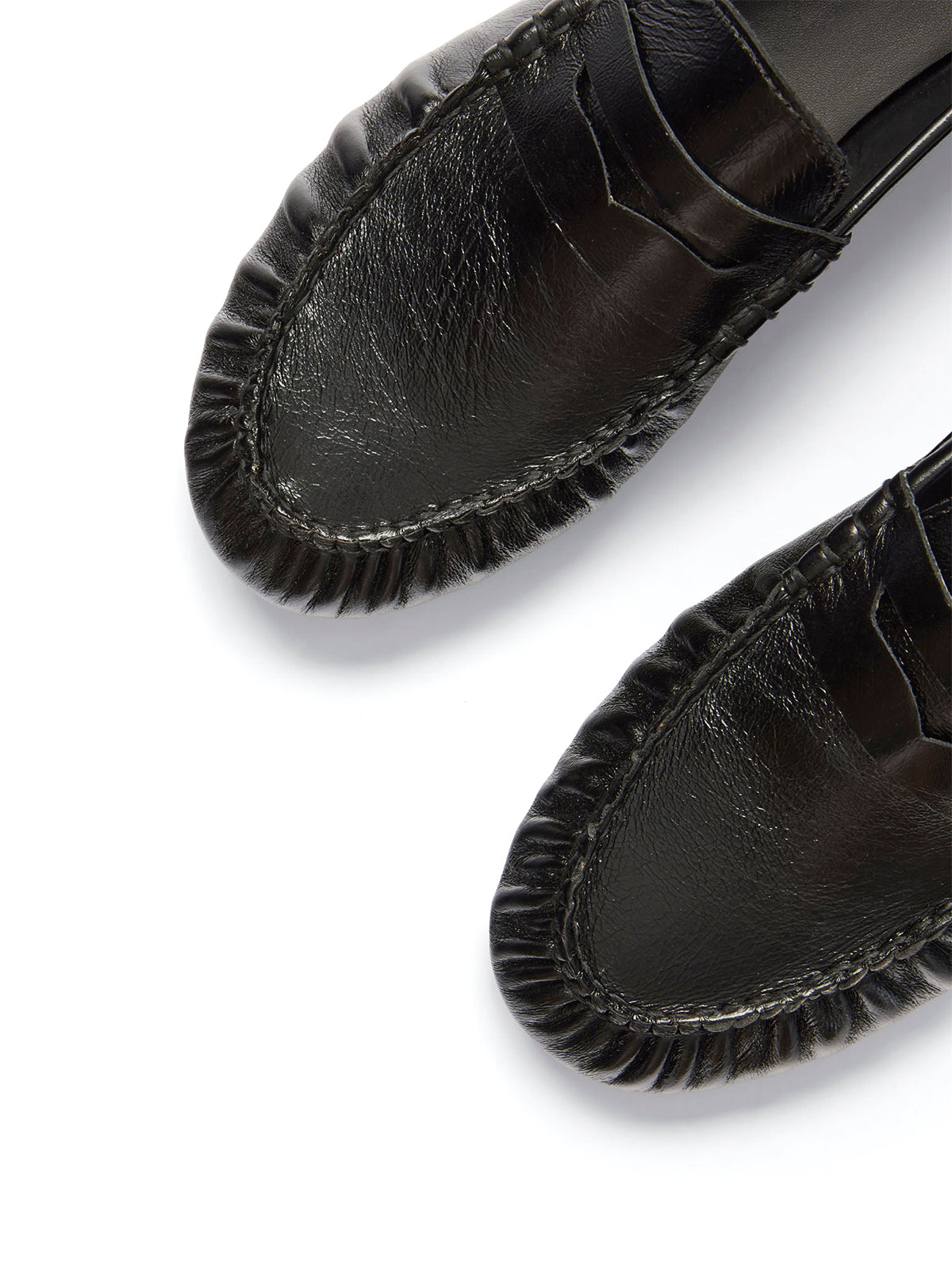 Black Round-Toe Slip-On Ruched Penny Loafer Flats