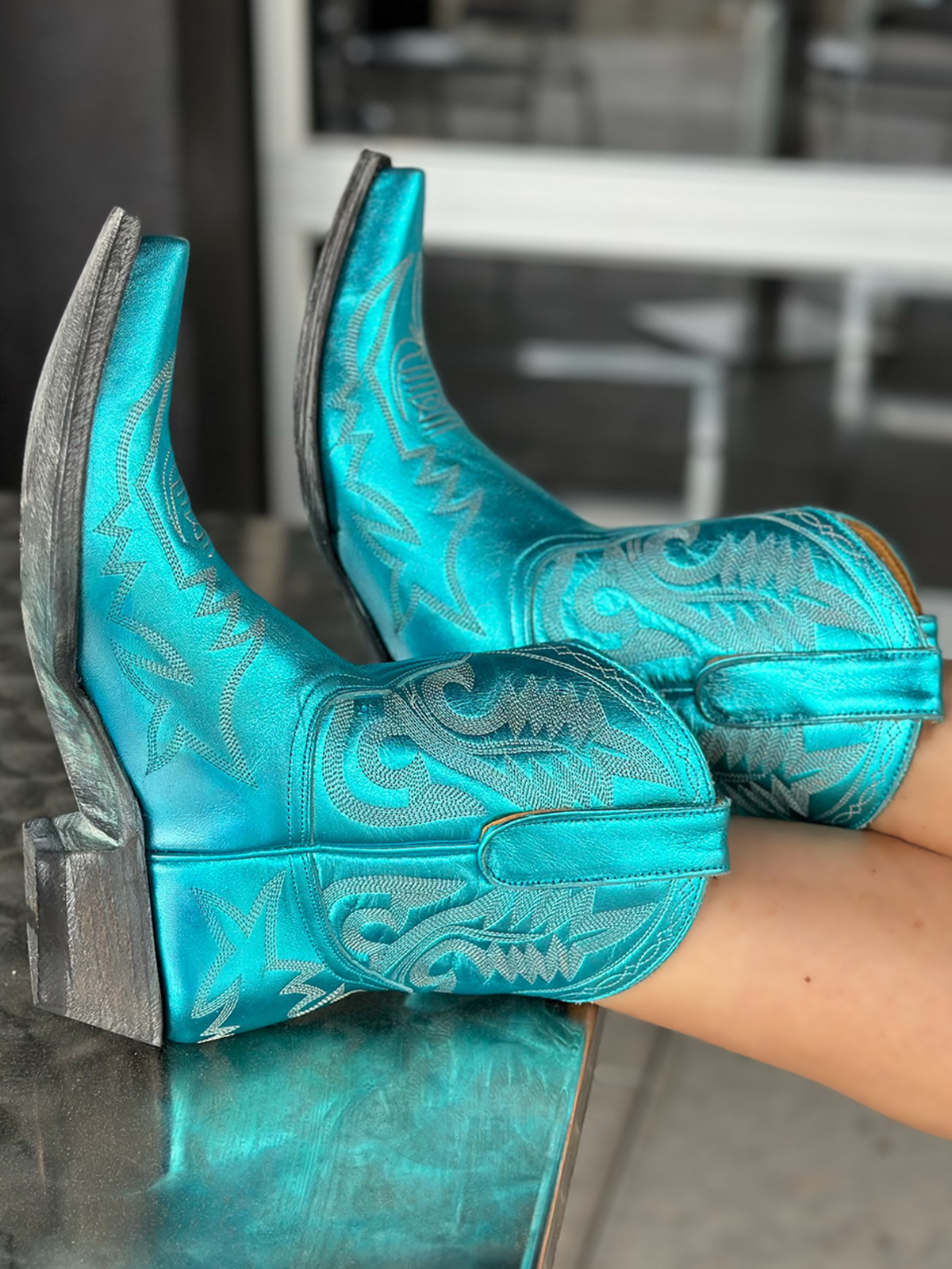 Metallic Snip-Toe Embroidery Wide Mid Calf Short Cowgirl Boots - Turquoise