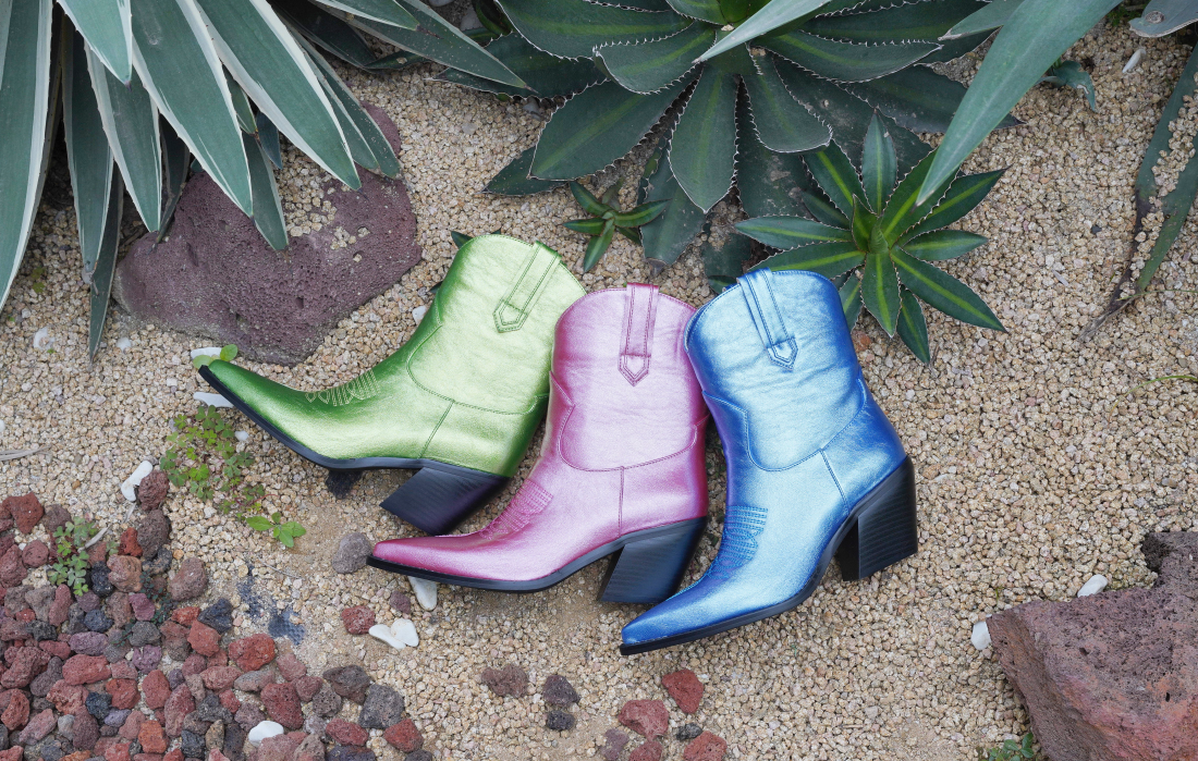 The Rise of Cowgirl Boots: A Fashion Trend Inspired by the Coastal Cowgirl Aesthetic
