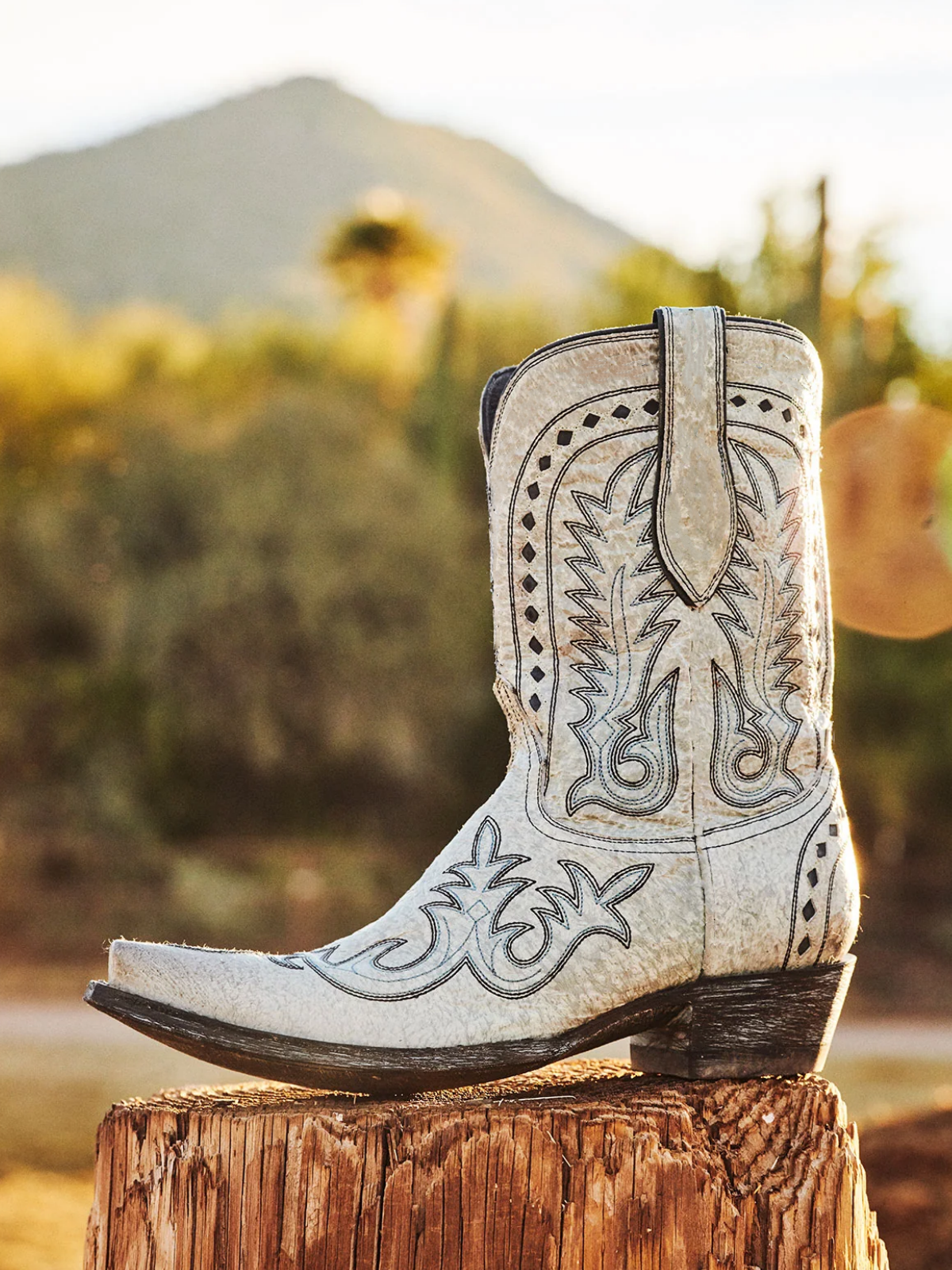 Light Gray Distressed Snip-Toe Inlay Embroidery Wide Mid Calf Cowboy Boots For Women