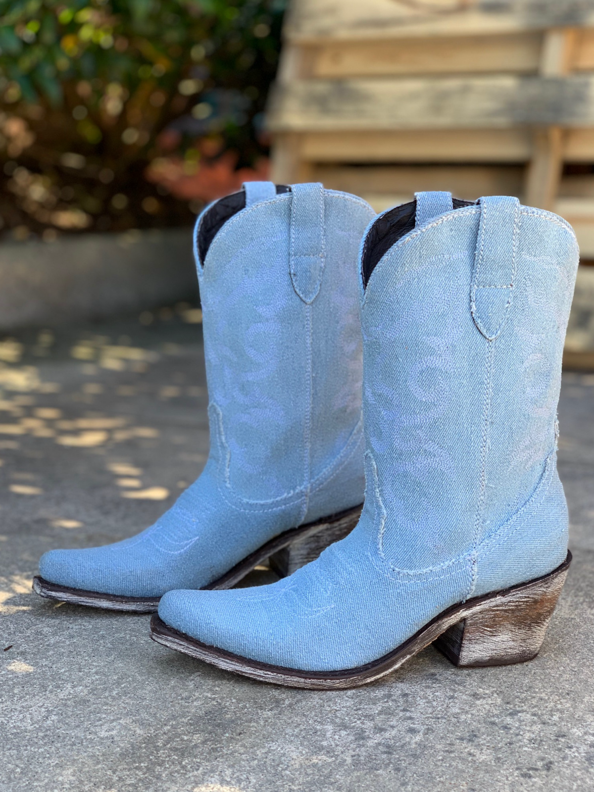 Blue Denim Snip-Toe Embroidery Wide Mid Calf Cowgirl Boots