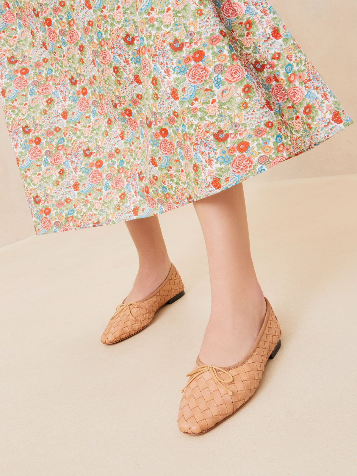 Honey Almond-Toe Bow Woven Ballet Flats