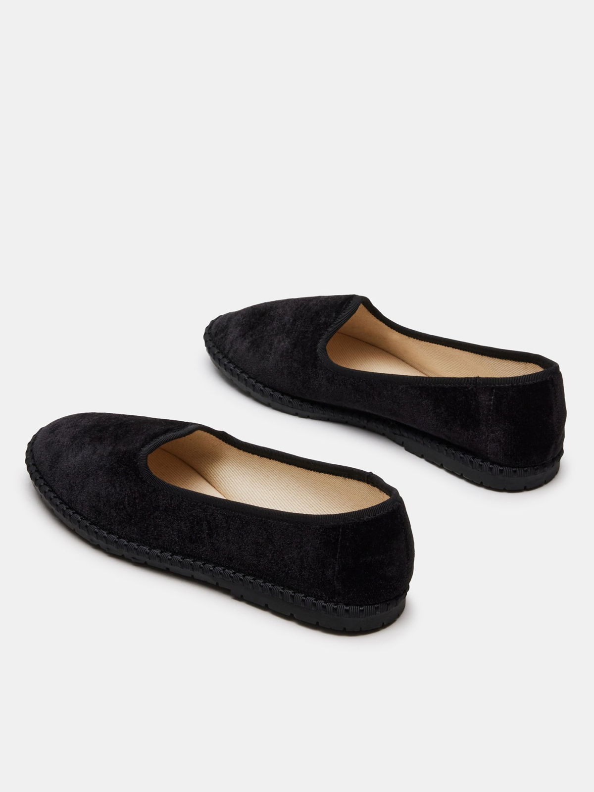 Velvet Round-Toe Slip-On Soft Loafer Flats - Black