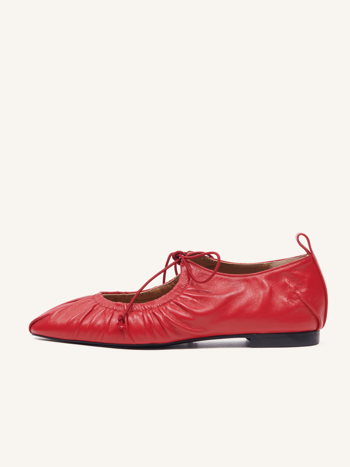 Red Tied Bow Shirring Round Toe Ballet Flats