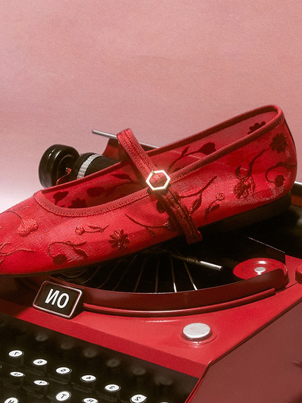 Mesh And Satin Square-Toe Floral Embroidery Mary Jane Flats - Red