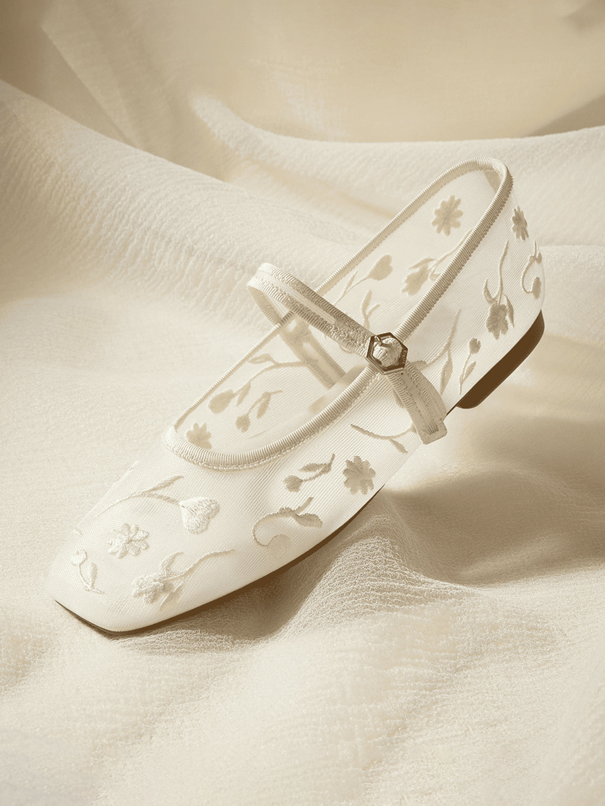 Mesh And Satin Square-Toe Floral Embroidery Mary Jane Flats - Cream