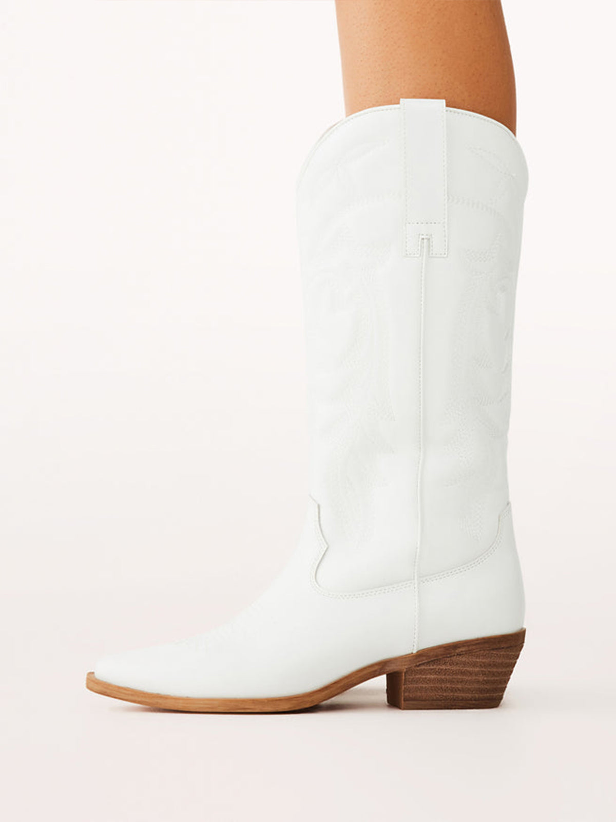 White Pointed-Toe Embroidery Western Mid Calf Cowgirl Boots