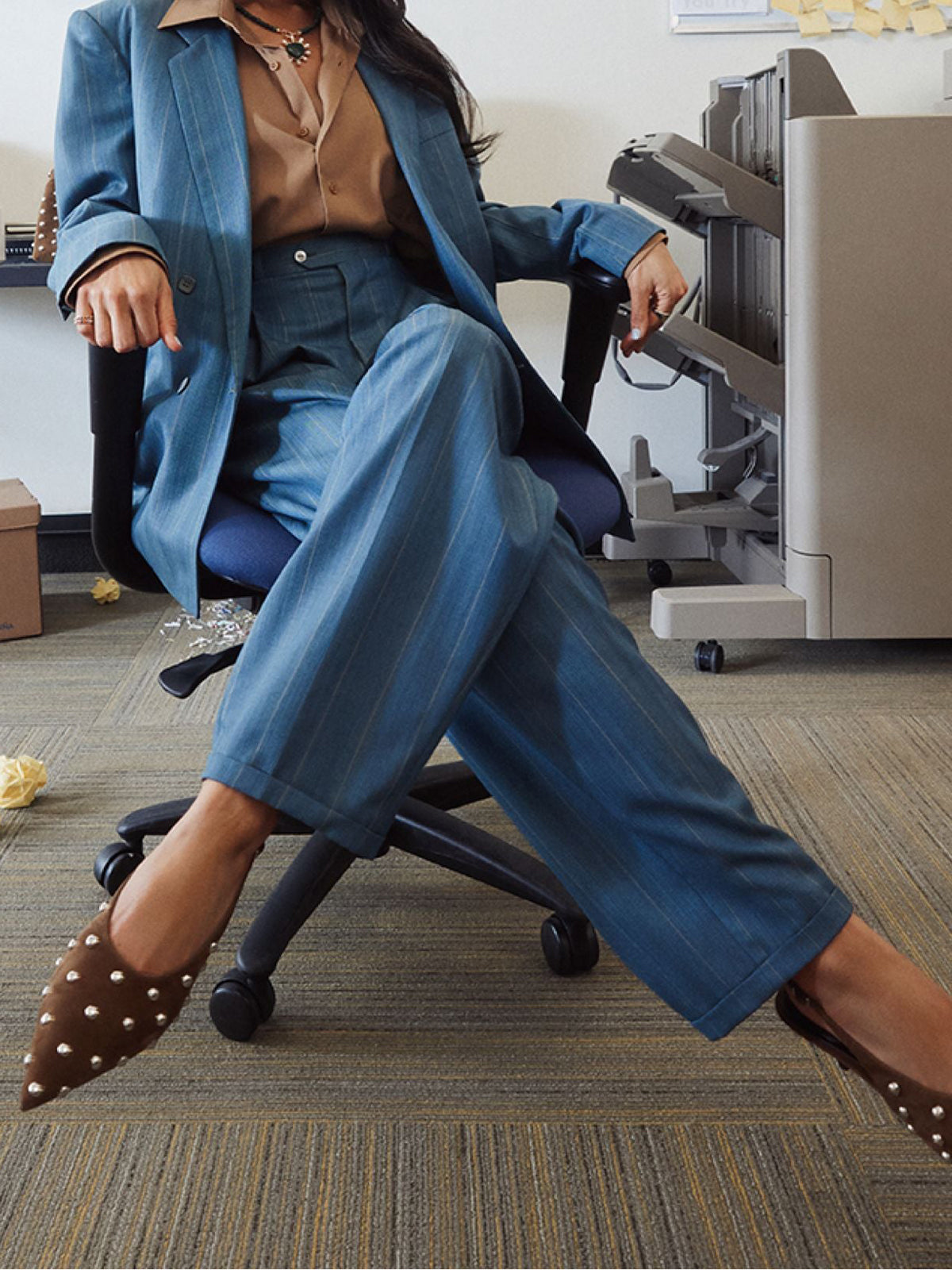 Green Faux Suede Pointed-Toe Slingback Kitten Heels With Full Studs