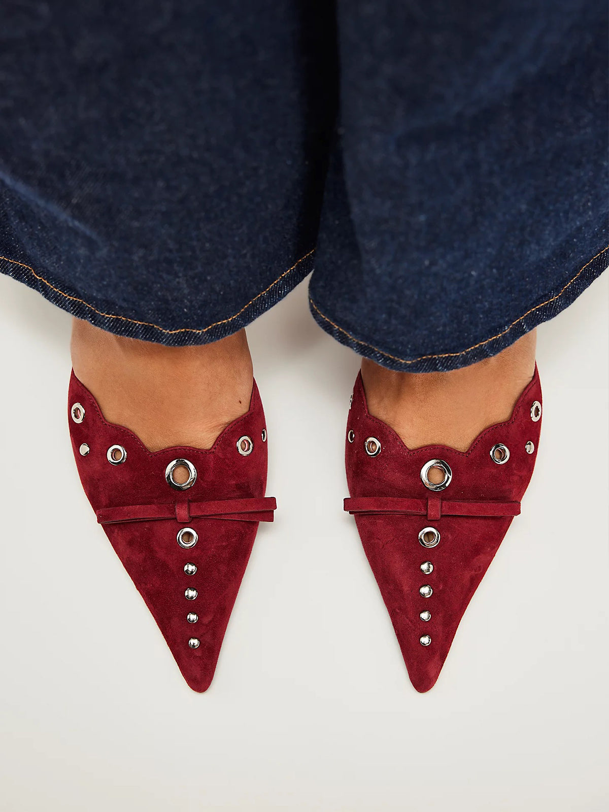 Red Faux Suede Pointed-Toe Front Knot And Studs And Eyelets Kitten Heels