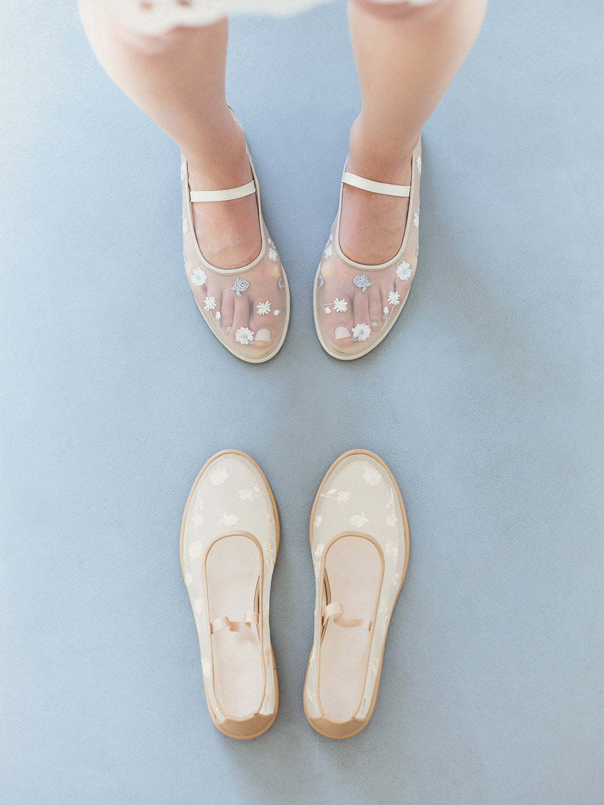Nude Mesh Round-Toe Wildflowers Embroidery Mary Jane Ballet Flats