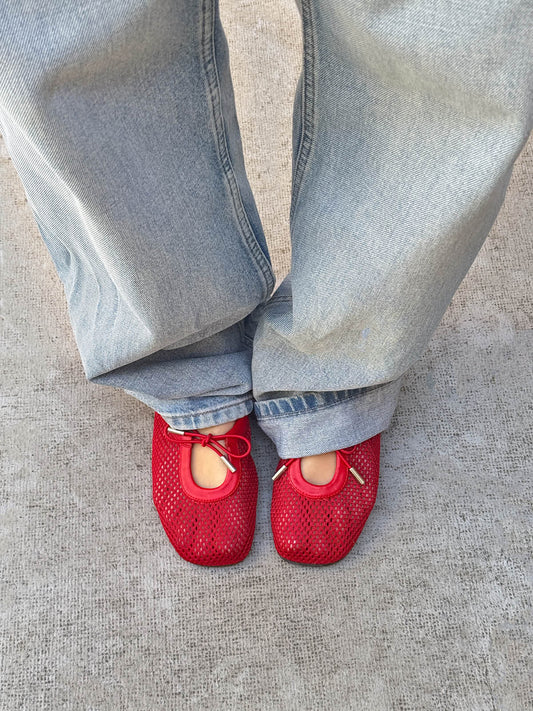 Red Mesh And Vegan Leather Square-Toe Middle Bow Ballet Flats