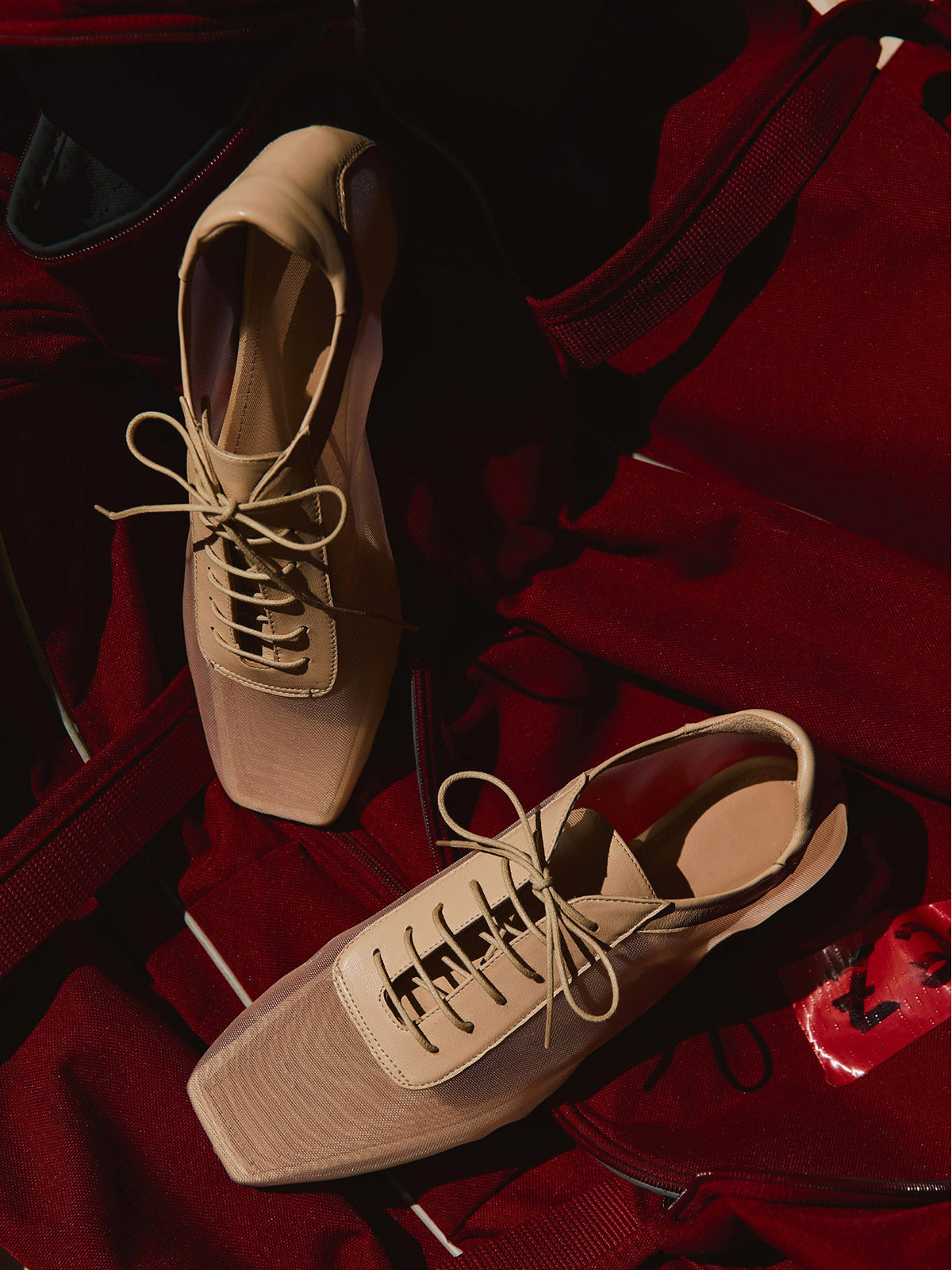 Beige Mesh And Vegan Leather Square-Toe Lace-Up Simple Flats
