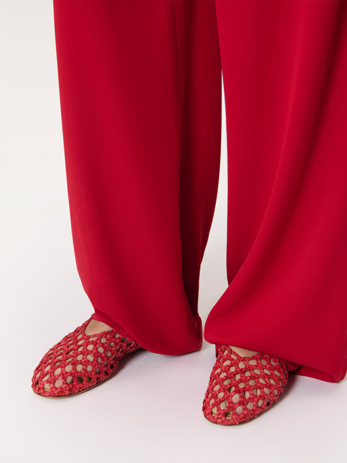 Red Woven Vegan Leather Round-Toe Simple Slip-On Flats