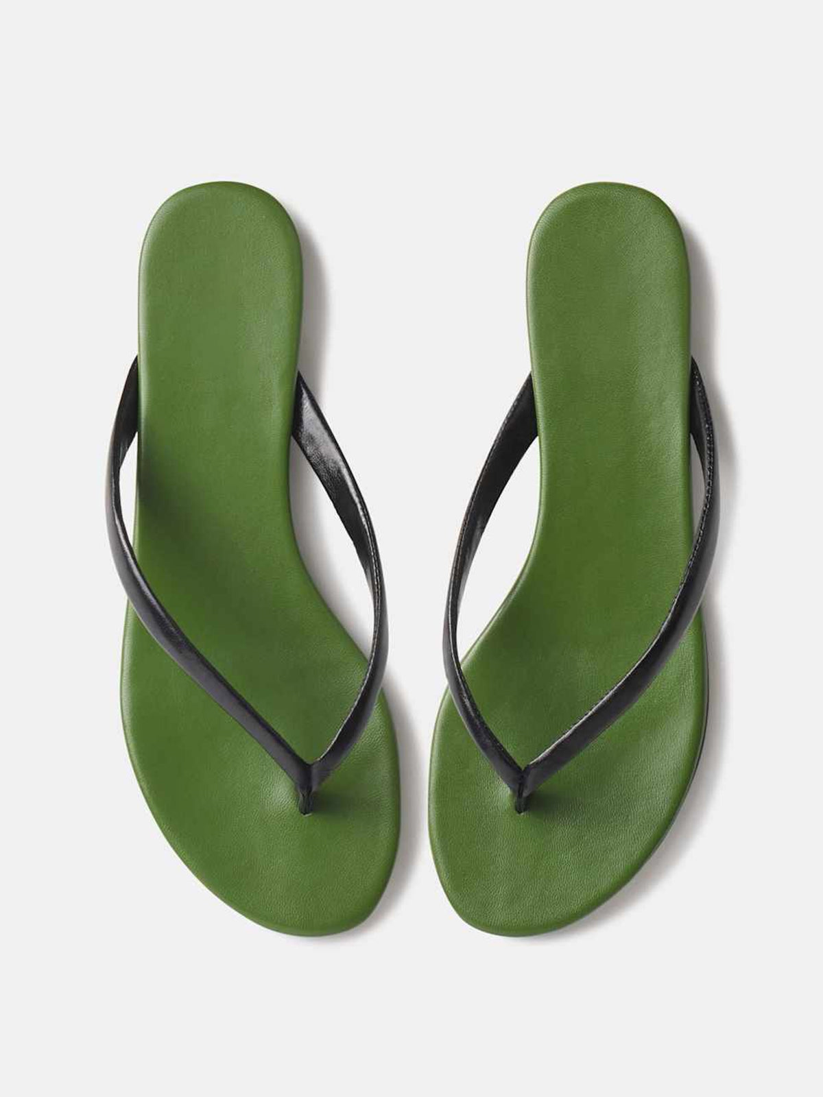 Green Round-Toe Flip-Flop Simple Sandals Flats