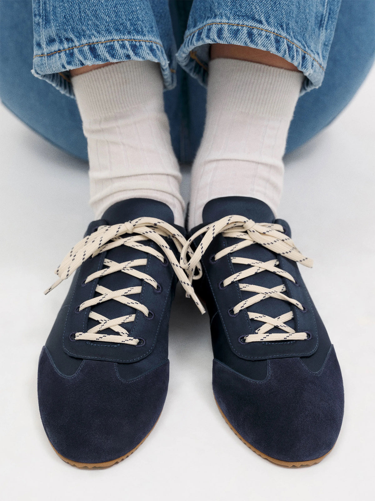 Dark Blue Faux Suede Round-Toe Classic Lace-Up Chic Sneakers Flats