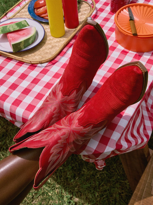 Retro Embroidery Snip-Toe Chic Mid Calf Cowgirl Boots - Red