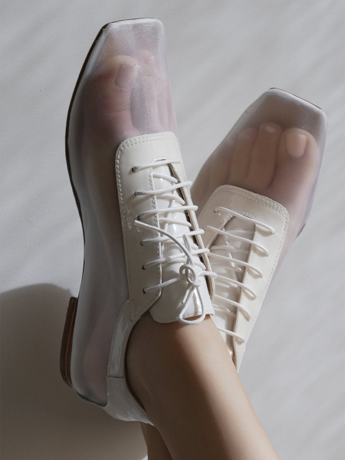 White Mesh And Vegan Leather Square-Toe Lace-Up Simple Flats