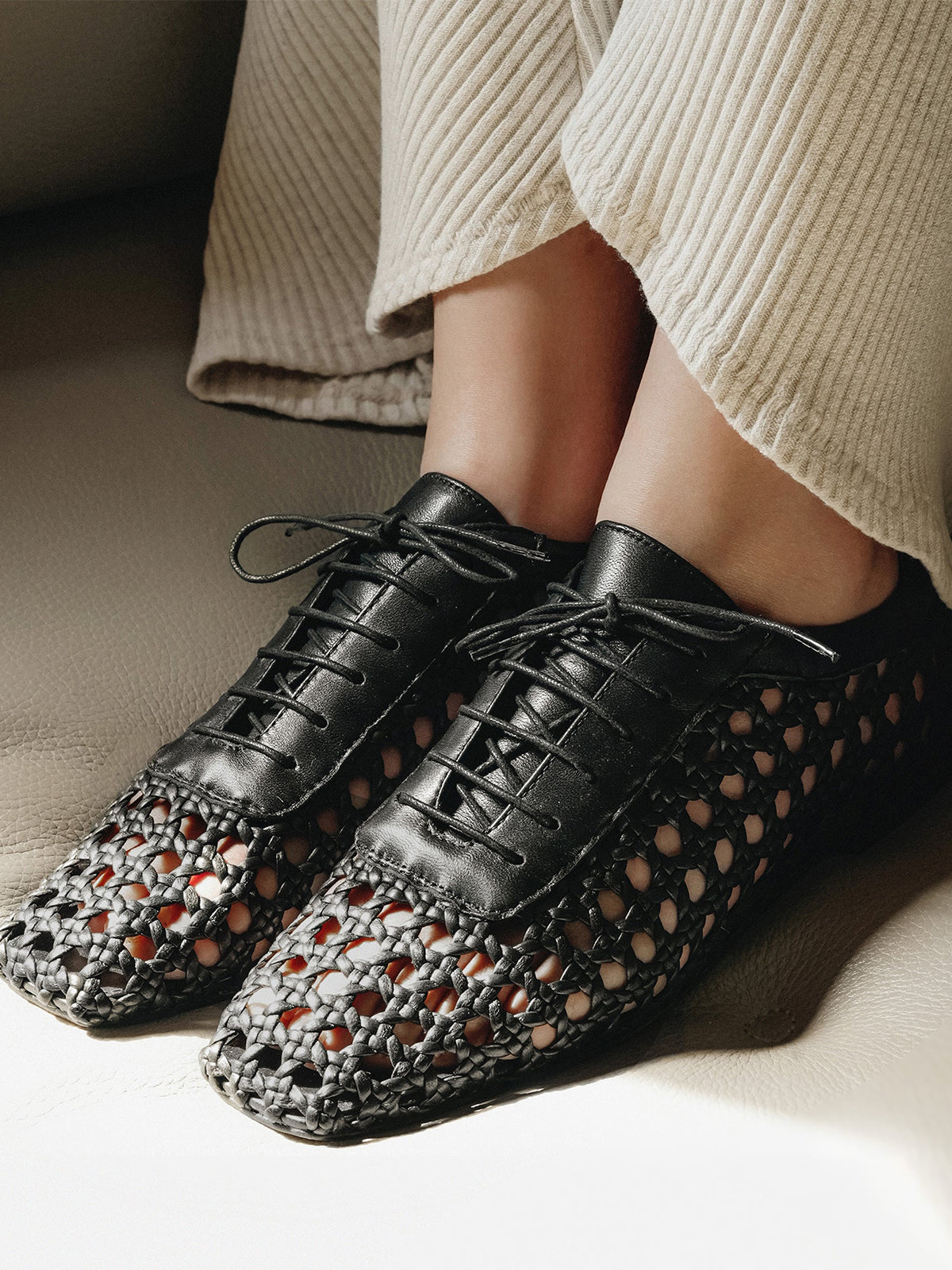 Black Woven Vegan Leather Square-Toe Chic Lace-Up Flats