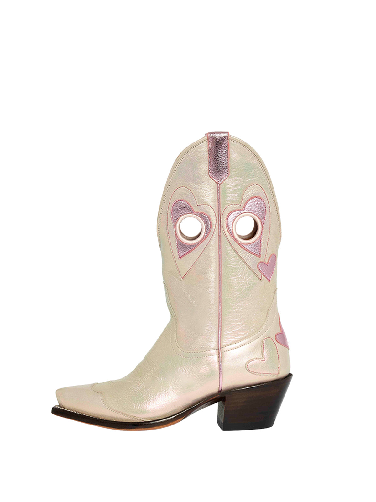 Металически светлорозови каубойски ботуши с къси пръсти и апликация с цветни сърца, изрязани до средата на прасеца