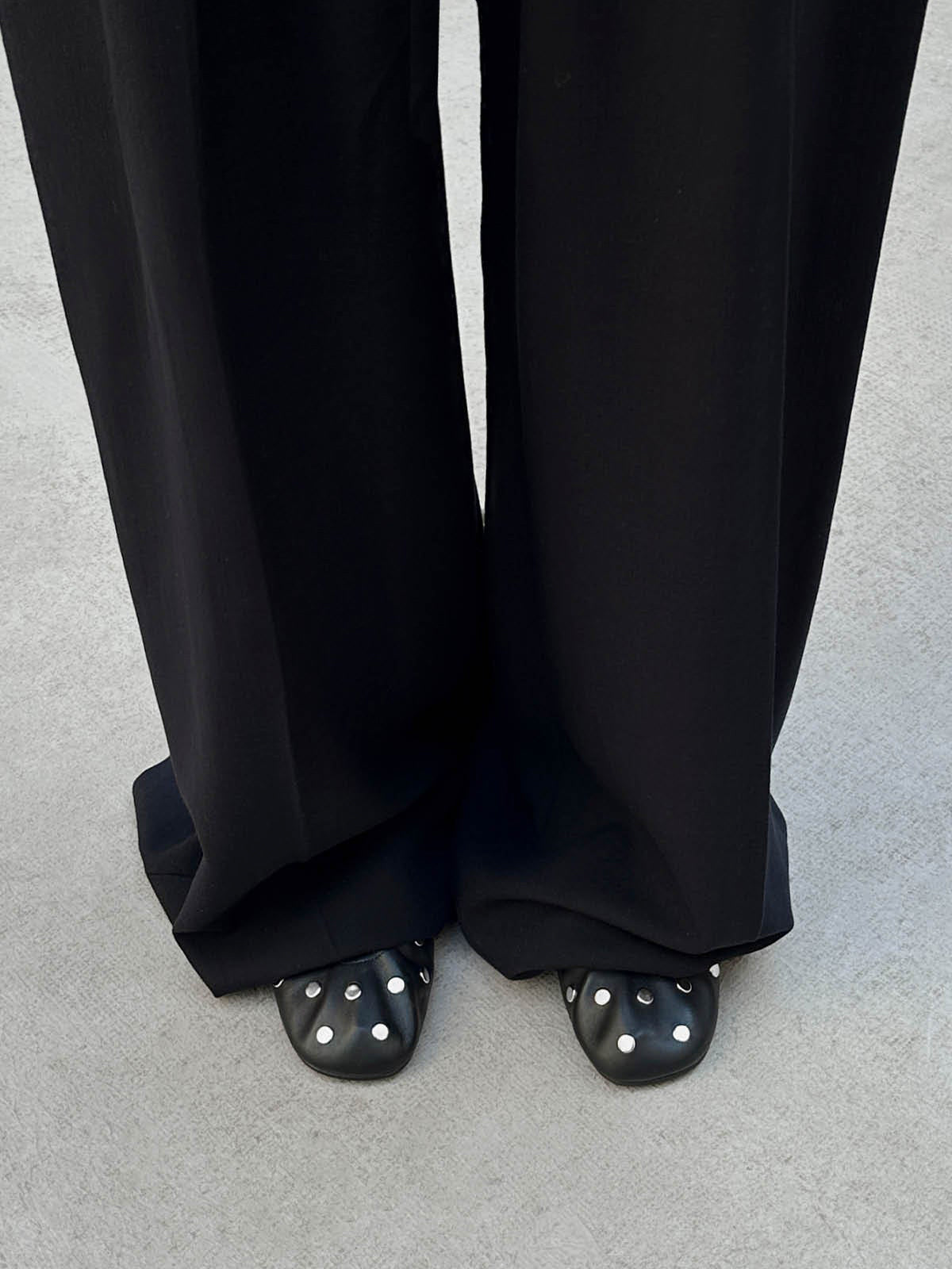 Black Square-Toe Full Studs And Front Bow Chic Ballet Flats