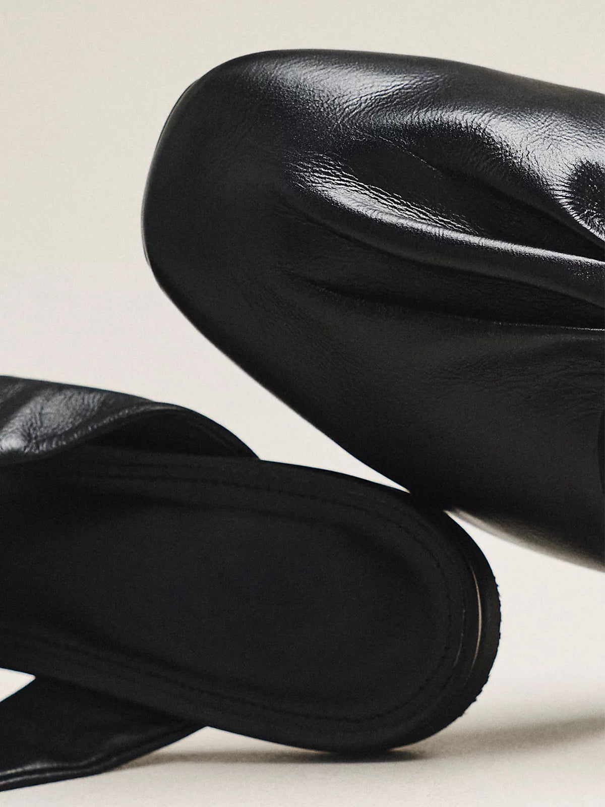 Black Closed Square-Toe Slip-On Backless Flats