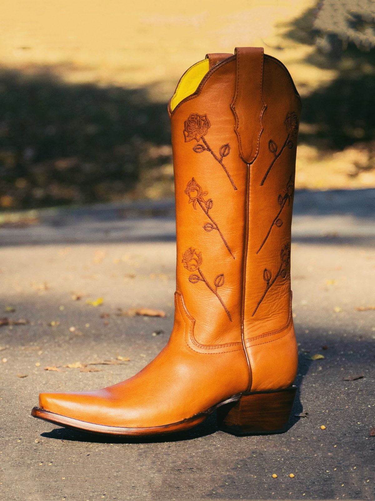 Tawny Rose Embroidered Snip-Toe Wide Mid Calf Western Cowgirl Boots