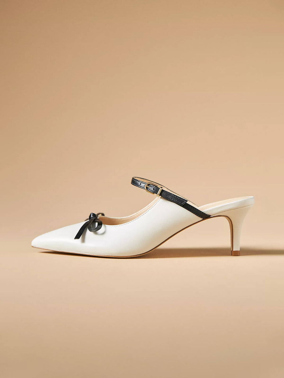 White Pointed-Toe Bridge Strap Kitten Heels With Bow