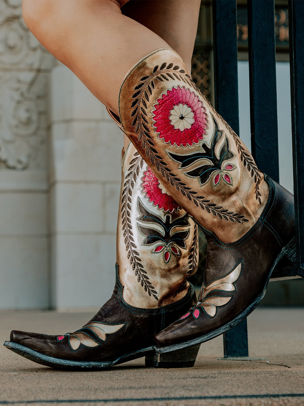 Contrast Gold And Chocolate Snip-Toe Sunflower Inlay Rice Ears Embroidery Mid Calf Cowgirl Boots