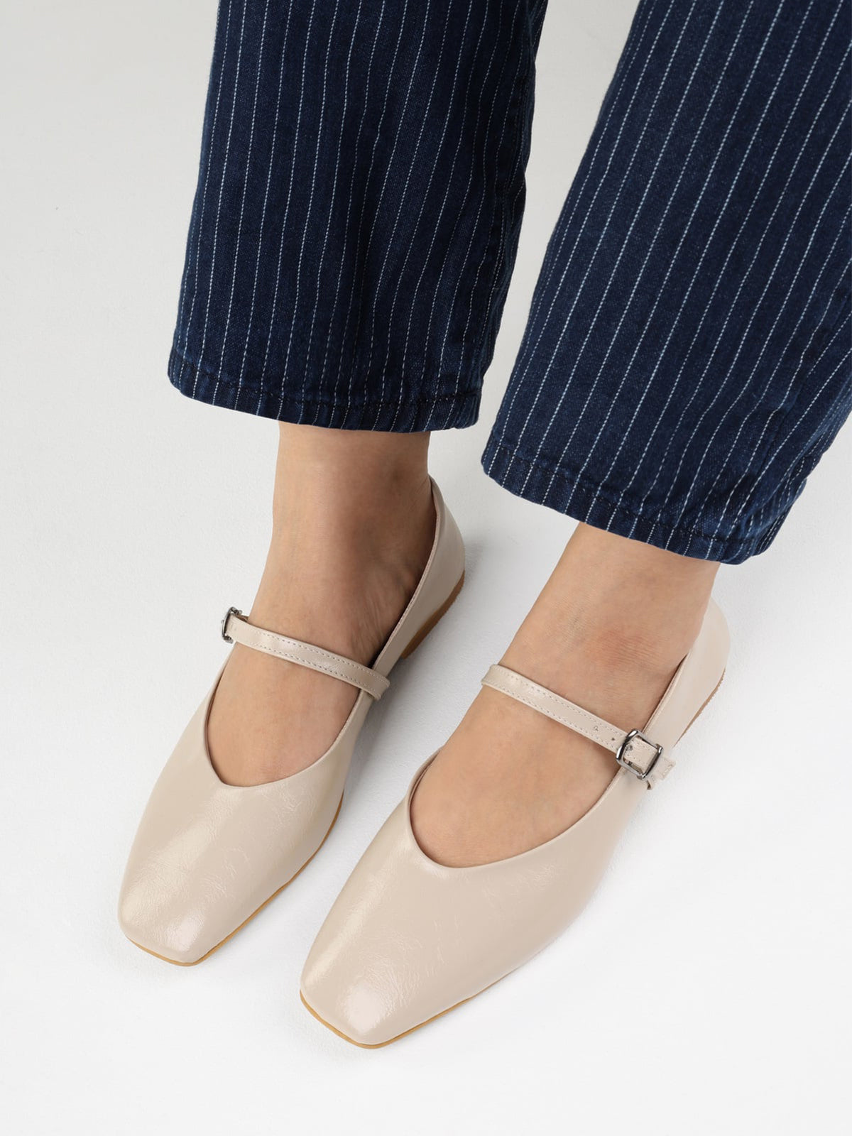 Bone Square-Toe Buckle Bridge Strap Stylish Ballet Flats