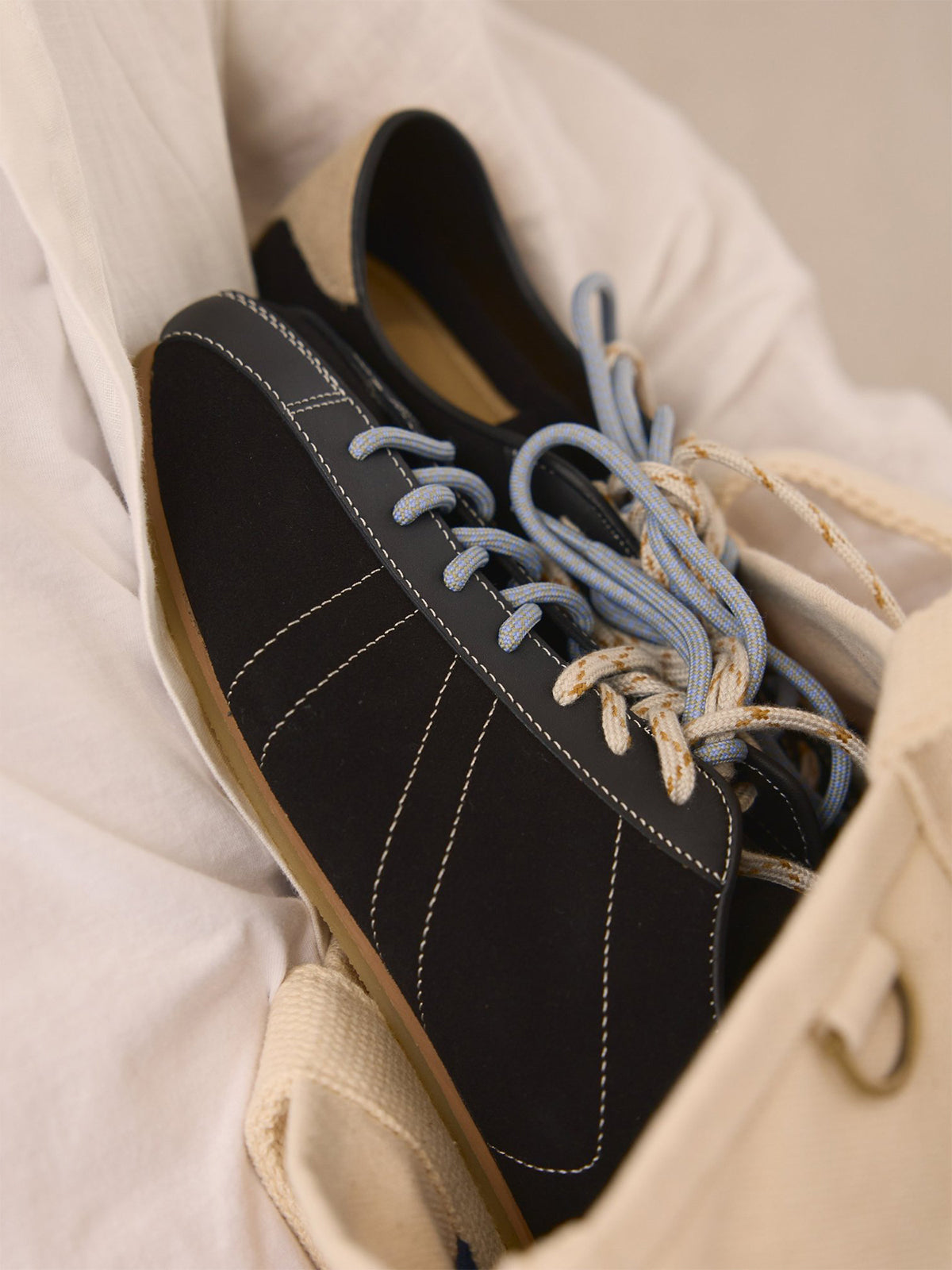 Square-Toe Classic Lace-Up Chic Flats Sneakers - Black