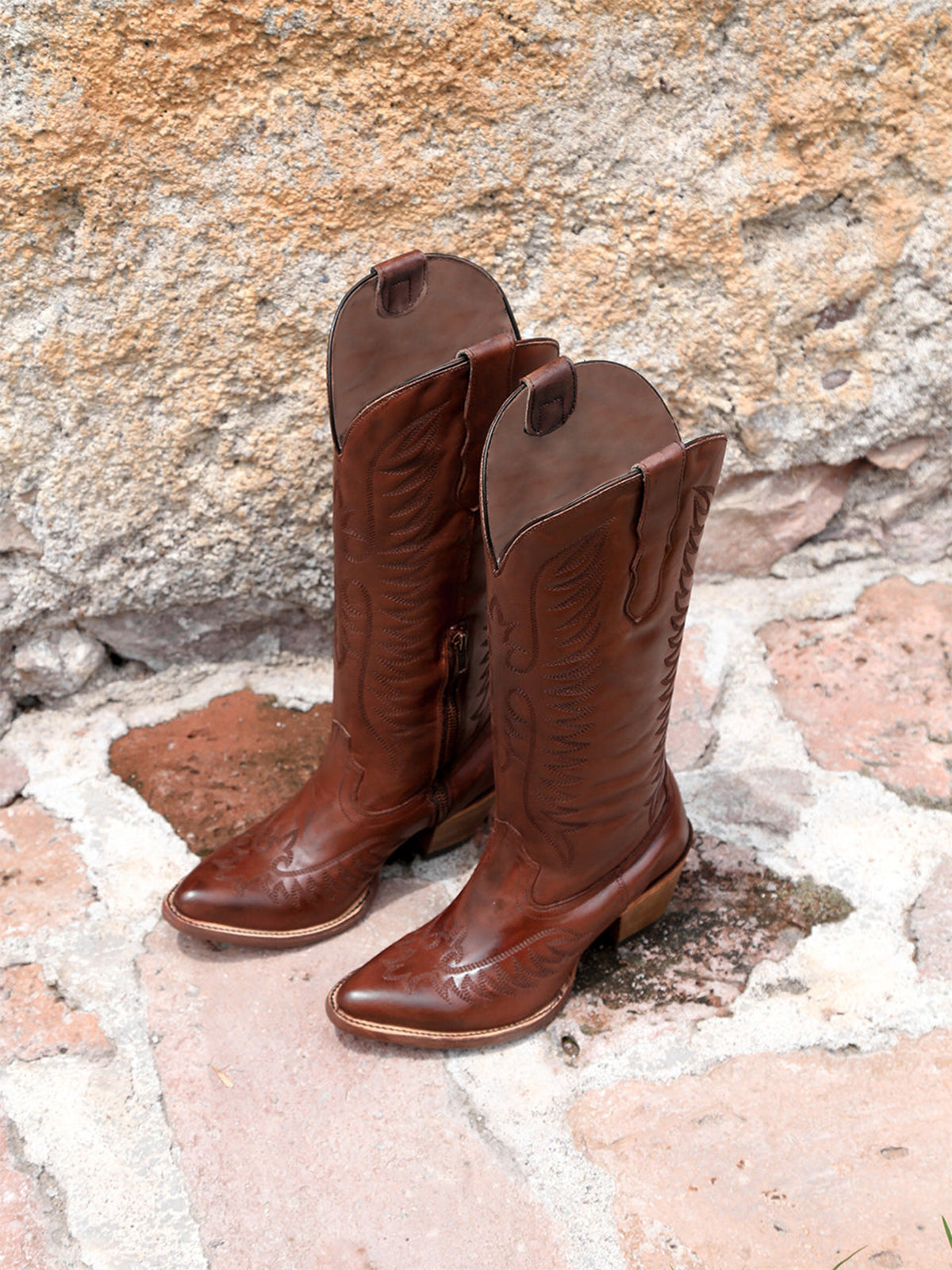 Vintage Red Almond-Toe Chic Embroidery Half-Zip Knee High Cowgirl Boots