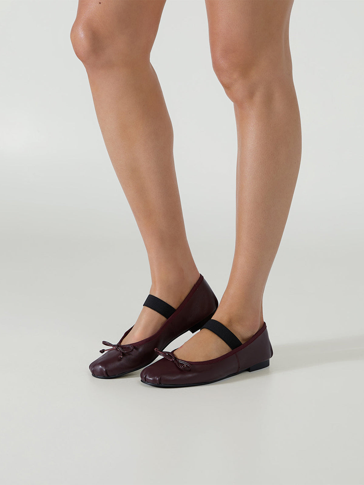 Burgundy Round-Toe Front Bow Mary Jane Stylish Ballet Flats