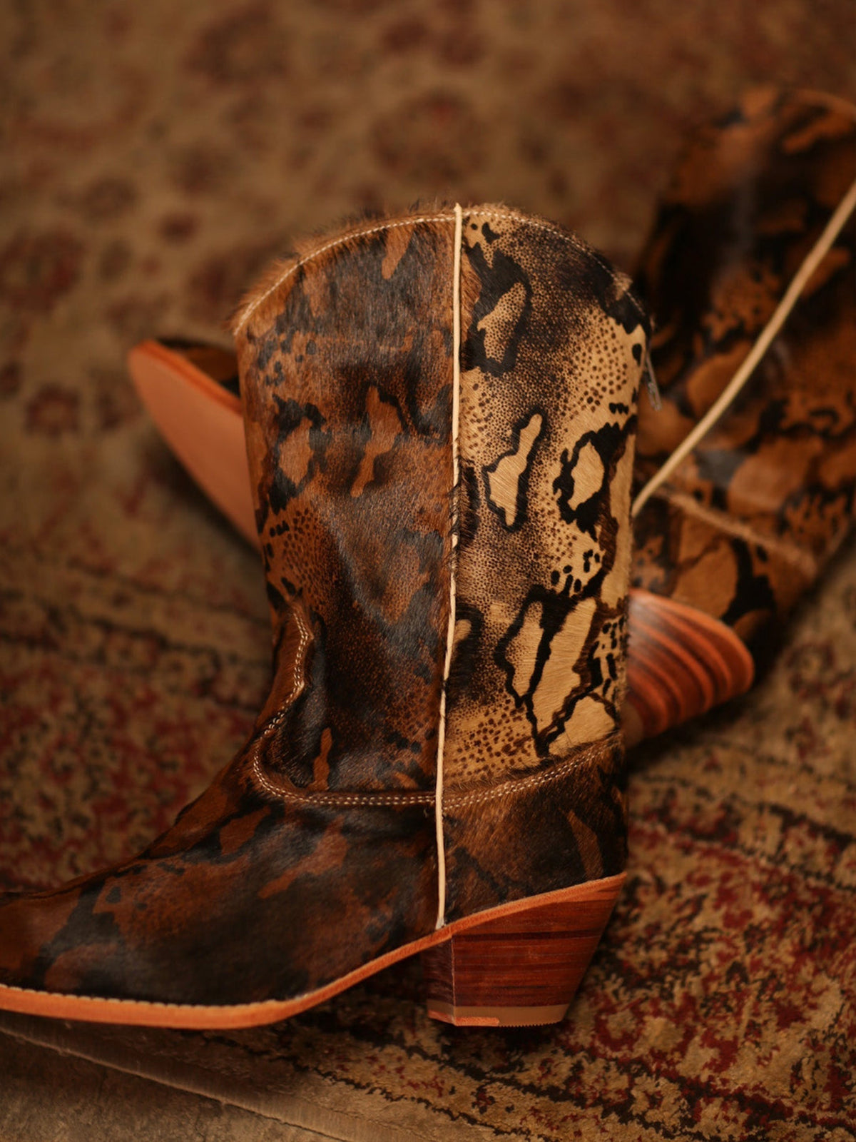 Dark Leopard Print Round-Toe Back Full-Zip Simple Cowgirl Boots