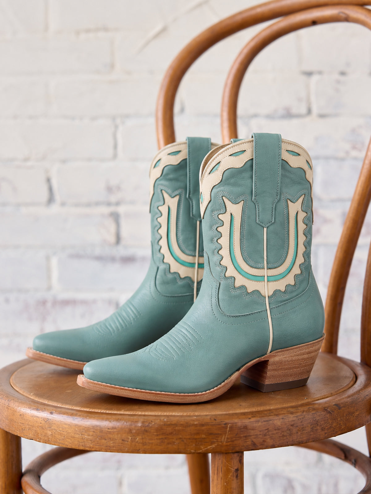 Almond-Toe Horseshoe Inlay Chic Cowgirl Ankle Boots - Foam Green