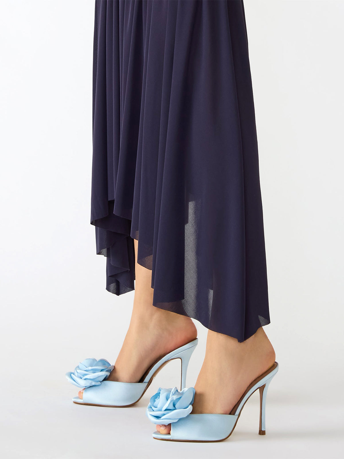 Blue Satin Round-Toe Backless High Heels With A Large Flower