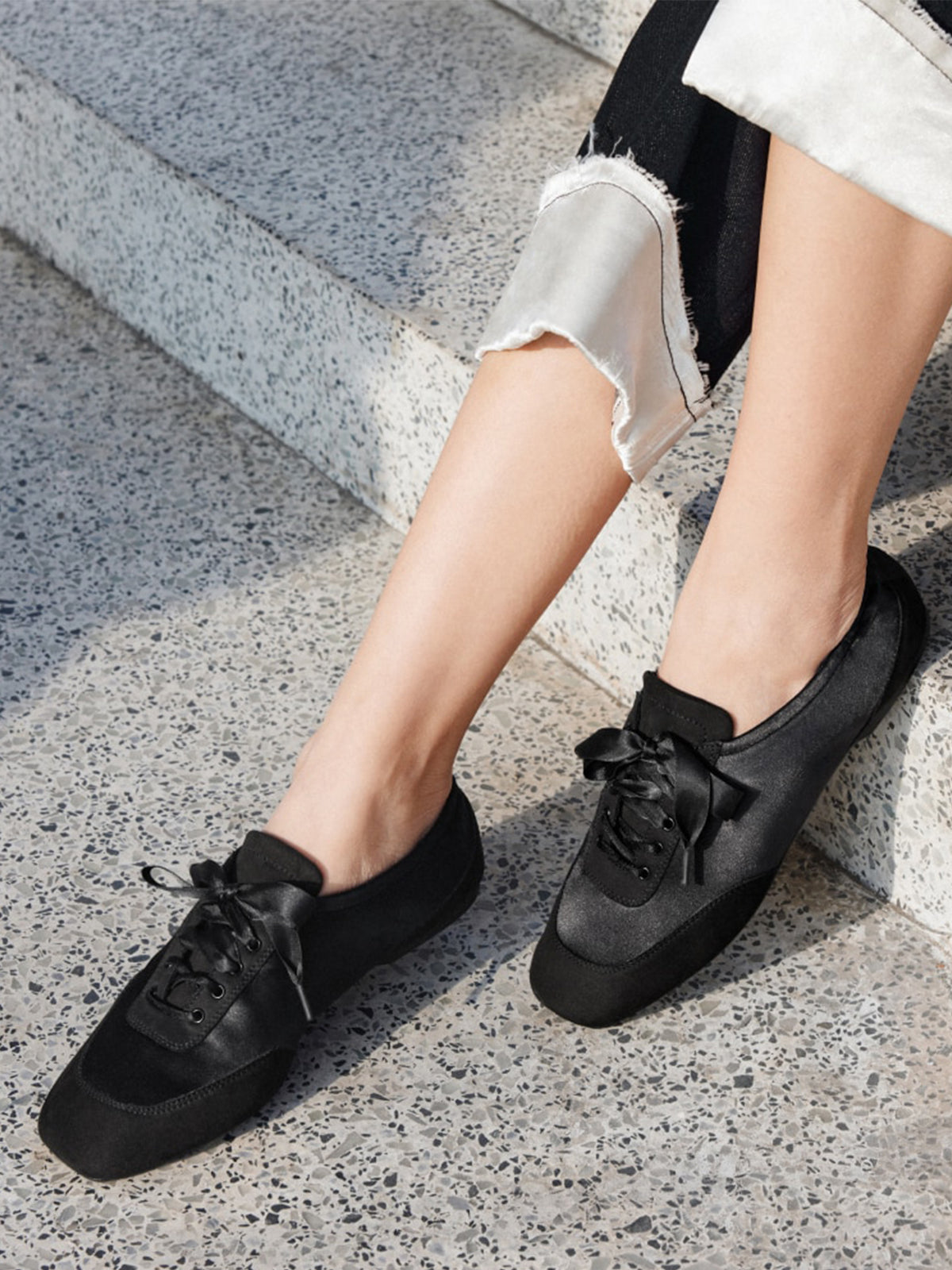 Black Satin And Faux Suede Square-Toe Floral Embroidery Lace-Up Flats