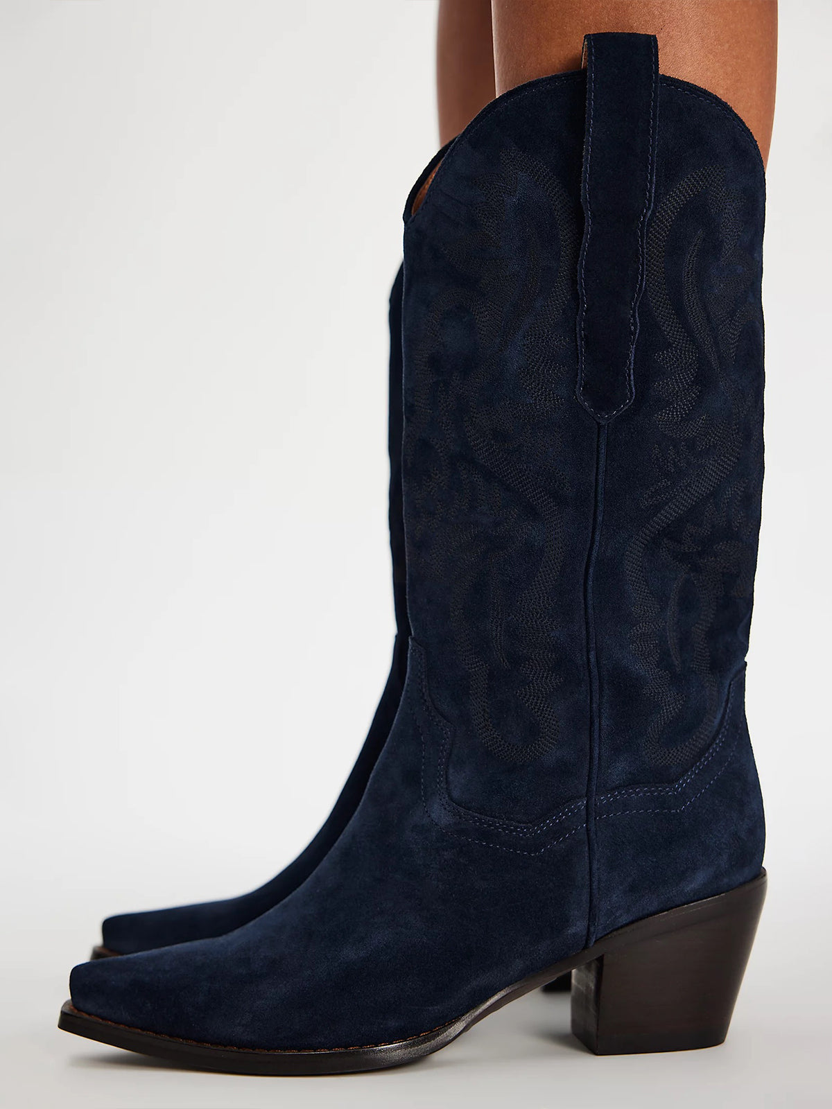 Snip-Toe Chic Western Embroidery Sleek Mid Calf Cowgirl Boots - Navy Faux Suede